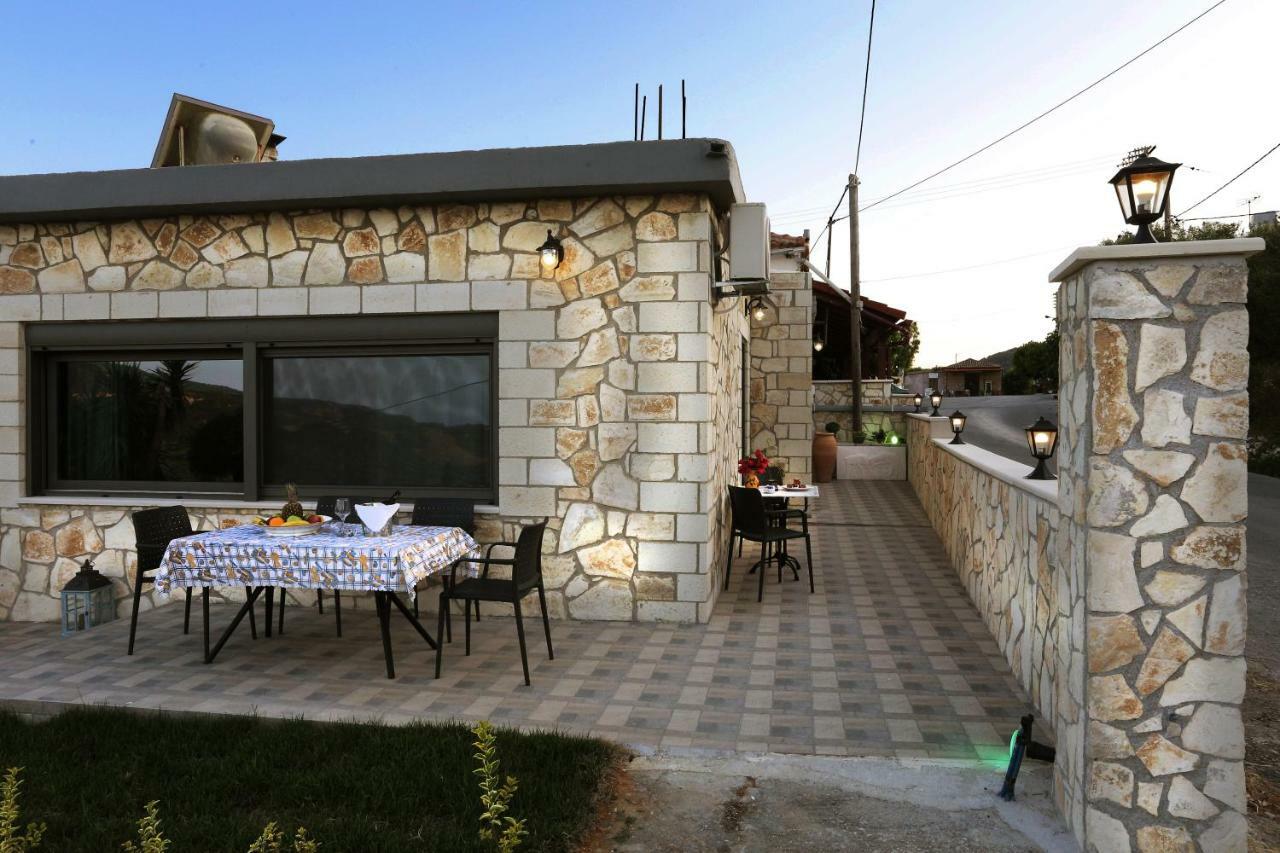 Archontiko Haris Holiday home